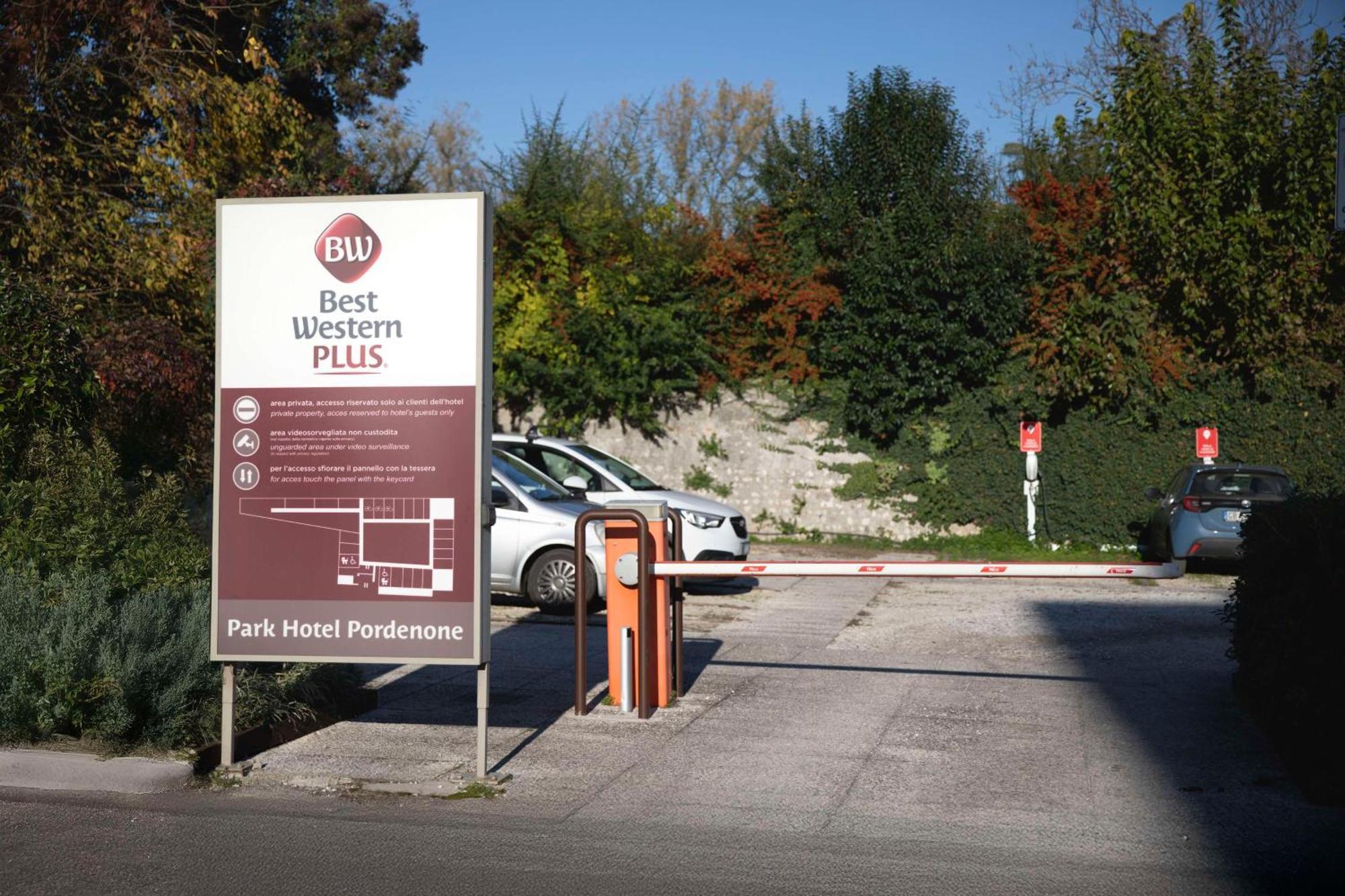 Best Western Plus Park Hotel Pordenone Exteriér fotografie